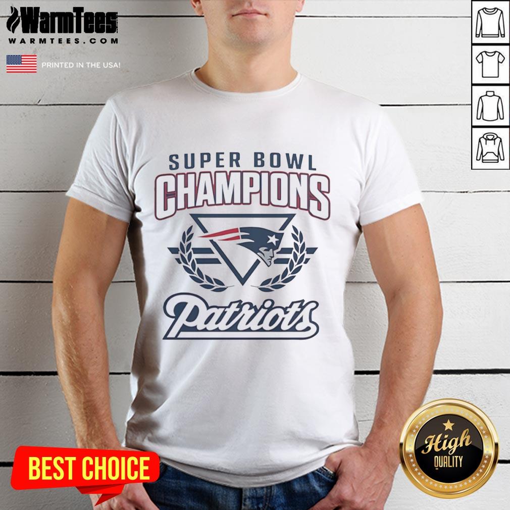 Alt Text: Pretty Super Bowl Champions New England Patriots football T-shirt featuring vibrant team colors and logo design.