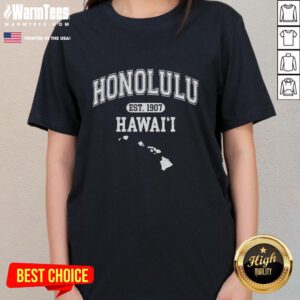 Official Honolulu Hawaii Est 1907 varsity ladies tee featuring a vintage design and comfortable fit for casual wear.