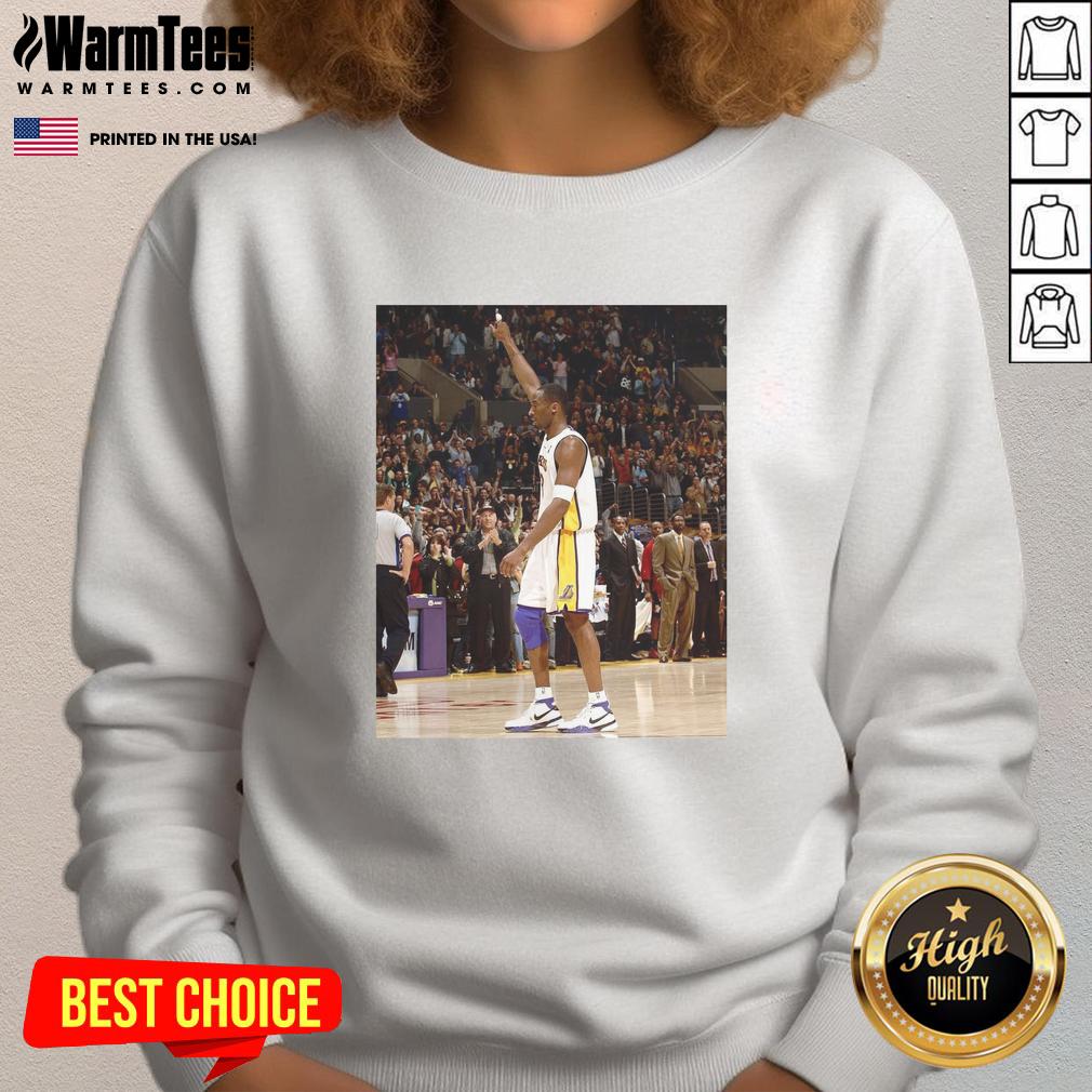 Alt Text: Pau Gasol wearing a Kobe Bryant sweatshirt, showcasing their friendship and legacy in basketball.