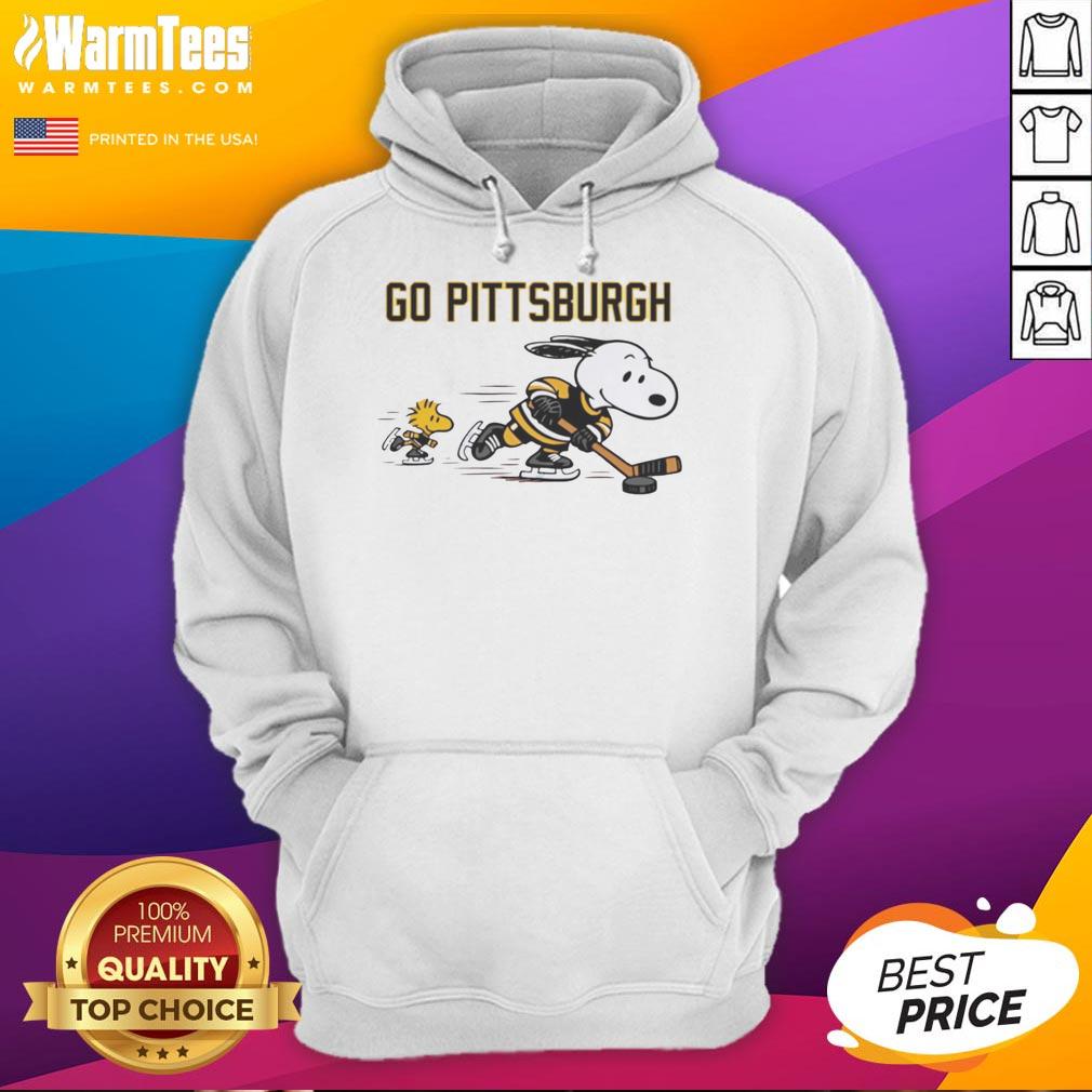 Pretty Snoopy and Woodstock cheer for Pittsburgh Penguins in a stylish Go Pittsburgh hoodie, showcasing team spirit.
