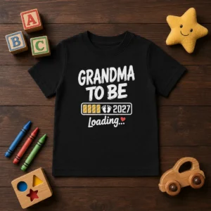 Pretty Grandma To Be 2027 Loading Pregnancy Announcement Kids T-Shirt