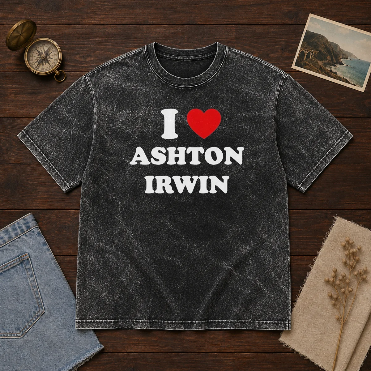 Top I Love Ashton Irwin Washed T-Shirt