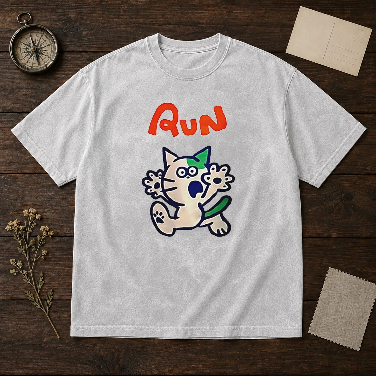 Good Running Scared Cartoon Cat Washed T-Shirt